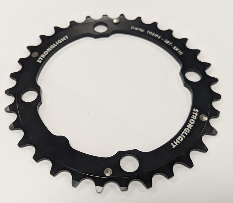 4-Arm 104mm Chainring Black Stronglight