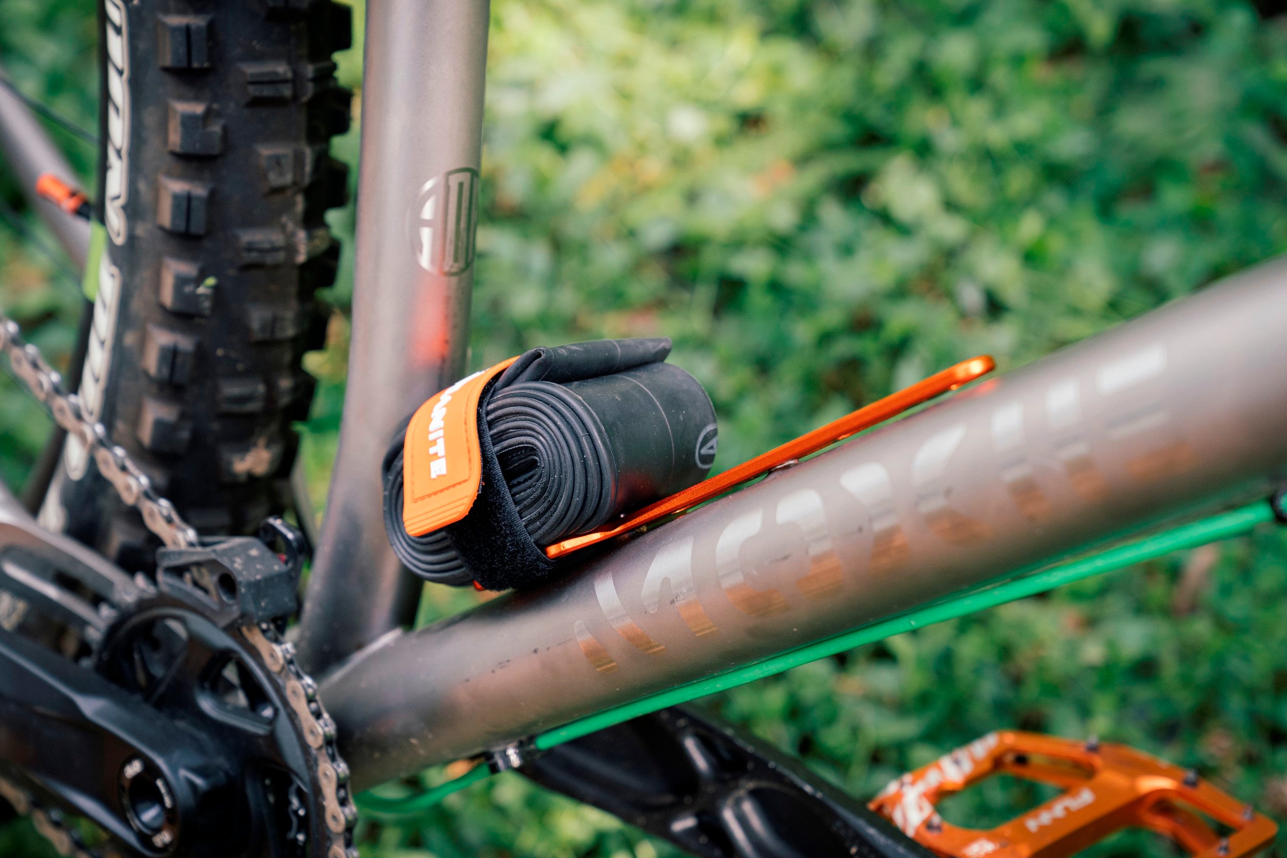 Granite Portaledge XE Bottle Cage Mount ext Strap System