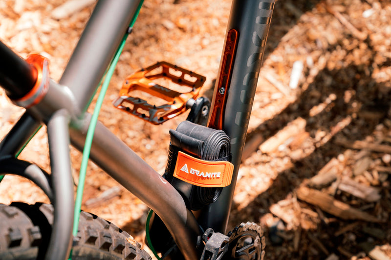 Granite Portaledge XE Bottle Cage Mount ext Strap System