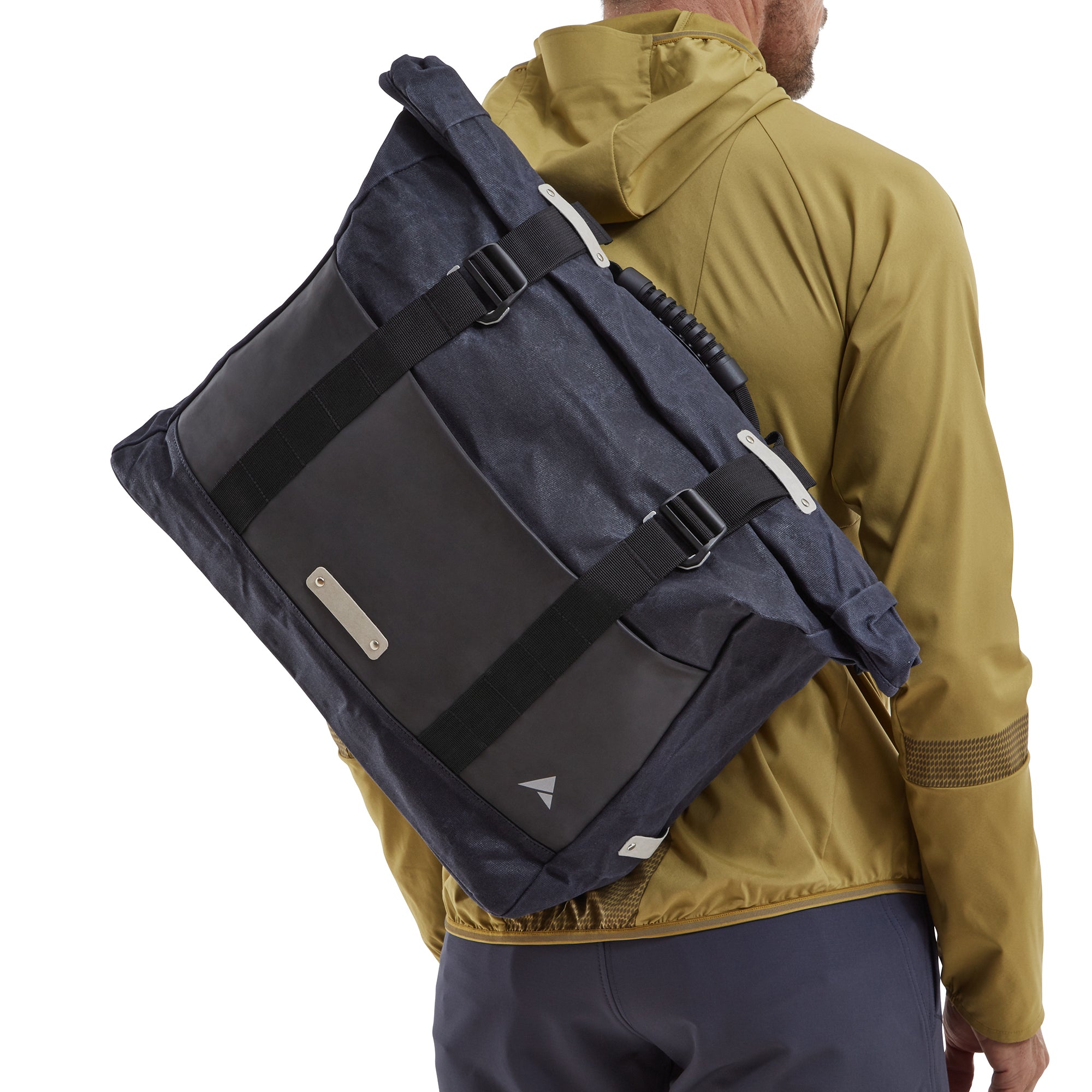 ALTURA HERITAGE CYCLING MESSENGER BAG