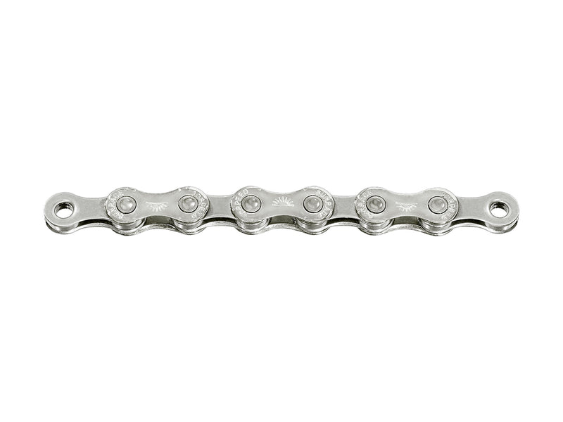 SunRace 10 Speed 116L Chain in Silver (boxed)