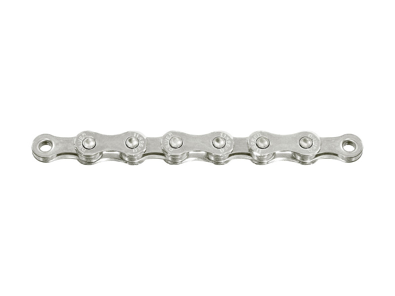 SunRace 11 Speed 116L Chain in Silver (boxed)